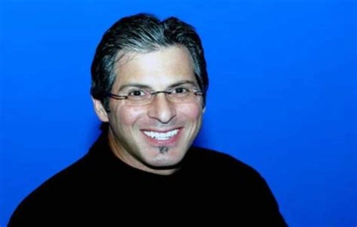
Dr. Gregor Smith Height, Weight, Net Worth, Age, Birthday, Wikipedia, Who, Nationality, Biography 