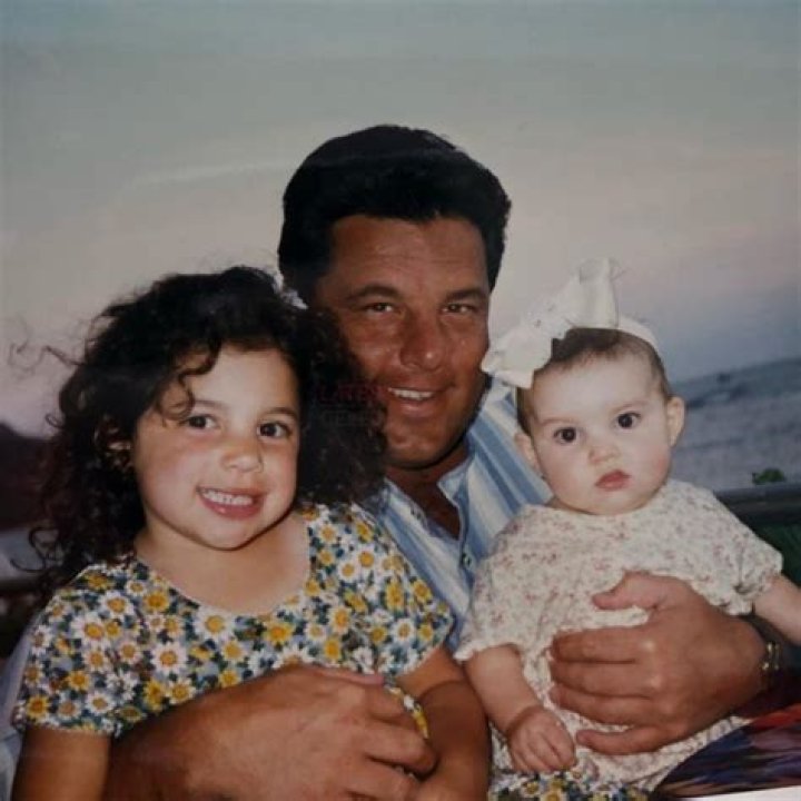 
Laura Schirripa Biography : Steve Schirripa and Laura Schirripa Kids 