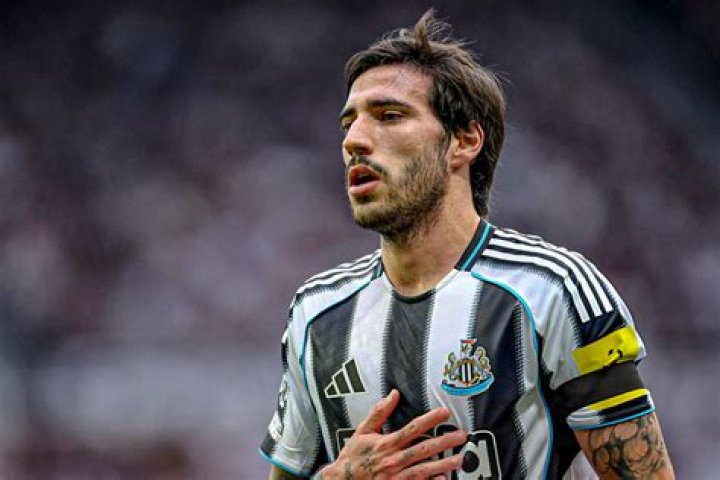 Sandro Tonali’s biography, net worth, fact, career, awards and life story