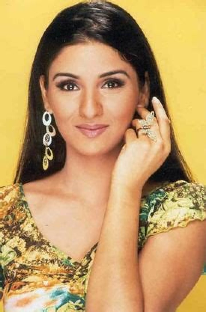 
Vineeta Thakur Height, Weight, Net Worth, Age, Birthday, Wikipedia, Who, Nationality, Biography 