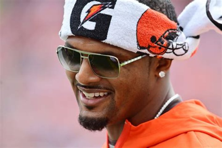 
What Happened to Deshaun Watson Head? Is QB Playing Today- Health Update 